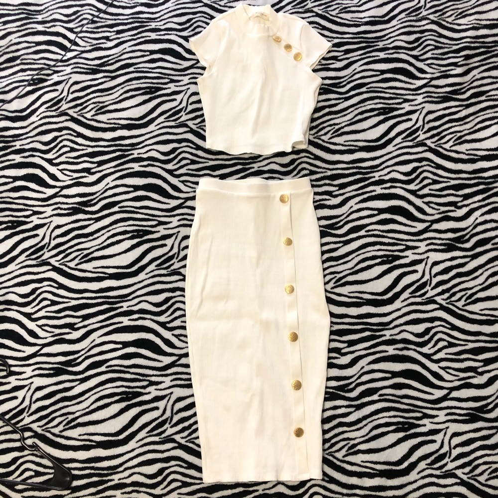 Mezzanine Skirt Set